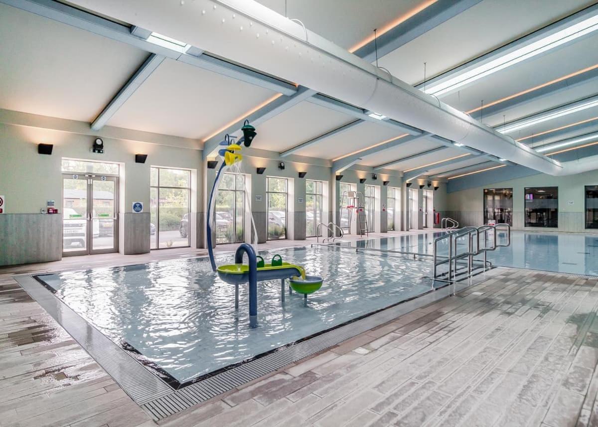 Norfolk Woods Resort And Spa Narborough  Dış mekan fotoğraf